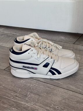 Reebok Workout Pro Mid Unisex Athletic Sneaker